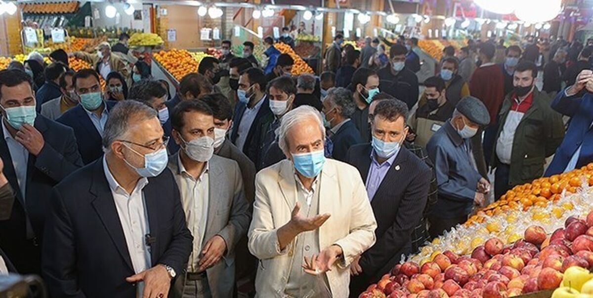 بازدید شهردار تهران از بازار میوه و تره بار جلال آل احمد/توزیع 3 برابری مرغ گرم از فردا