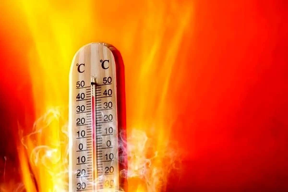 ۲۴ ایستگاه هواشناسی استان دمای بالای ۴۰ درجه ثبت کردند/ کهورک با ۵۰ درجه، گرم‌ترین نقطه کشور شد