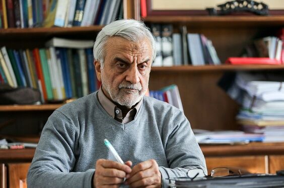 انتخاب های سجادی را دیگران انجام می دادند و او چون نجابت داشت می‌پذیرفت/ قربانزاده و وزارت ورزش به پرسپولیس و استقلال خیلی لطمه زدند/ مگر مسائل دیگر را جدی می‌گیرند که ورزش را جدی بگیرند؟