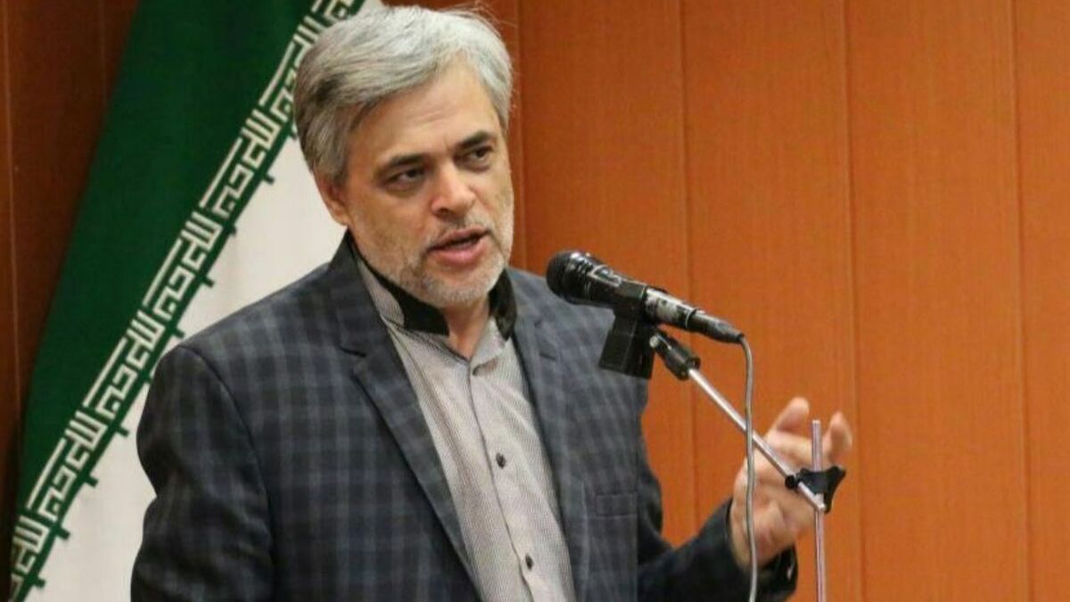انتقاد محمد مهاجری از عدم اراده برای اصلاحات داخلی؛ نظام تصمیم‌گیری دچار فشل‌شدگی شده است/ دائما درباره احتمال جنگ صحبت می‌کنیم، اما هیچ ‌وقت سناریوی «اگر جنگ نشد» را مدیریت نمی‌کنیم