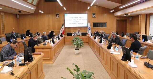 پشت‌پرده مهندسی انتخابات اتاق بازرگانی؛ صدور کارت عضویت برای اهالی سینما و تلویزیون 