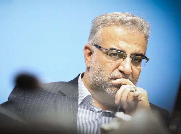 گزینه دولت برای وزارت کار 2 تابعیتی است؟