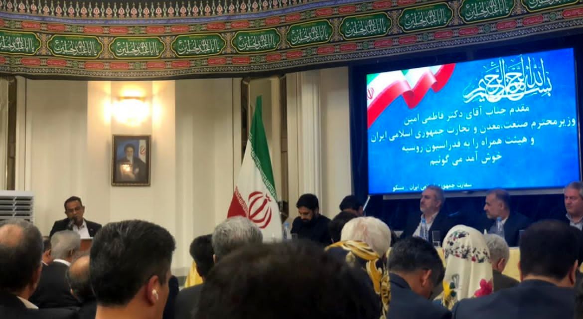 قطعه‌سازان می‌توانند صنعت کشور را به جهان بشناسند