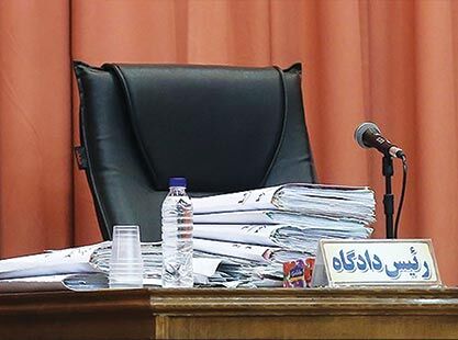 سرقت موبایل با ادعای ناموسی