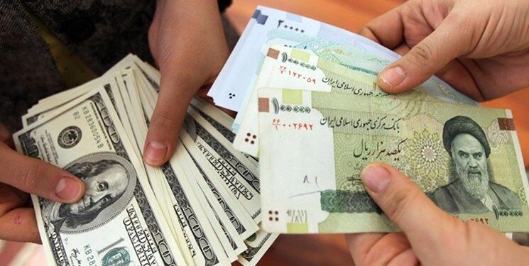 بانک مرکزی برای تامین ارز ترجیحی از بازار نیما دلار می‌خرید