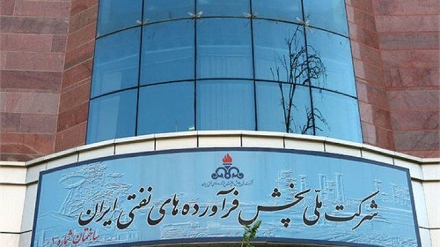 توسعه CNG راهکار جلوگیری از واردات بنزین شد / متوسط صادرات روزانه ۲ میلیون لیتری بنزین در سال ۱۴۰۰