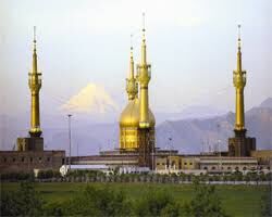 گلایه روزنامه اصولگرا از نذری ندادن در حرم امام خمینی!