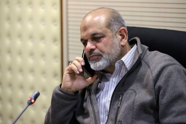 اولین واکنش وزیر کشور به ارسال پیامک از سوی یک گروه سیاسی برای تایید صلاحیت‌شده‌ها؛ «گفتند ما حدس زدیم» در هیچ دورانی این میزان تایید صلاحیت شده‌ نداشتیم 