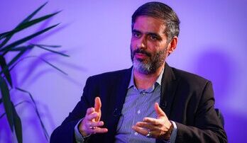 دوستان بدسلیقه برای تخریب من به شورای نگهبان گفته بودند این احمدی نژاد دوم است/ در انتخابات ۱۴۰۰ برخی افراد که برای من تبلیغ می کردند را بازداشت کردند تا دوروبر من خالی شود