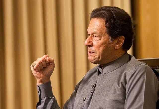 حکم بازداشت عمران‌خان صادر شد