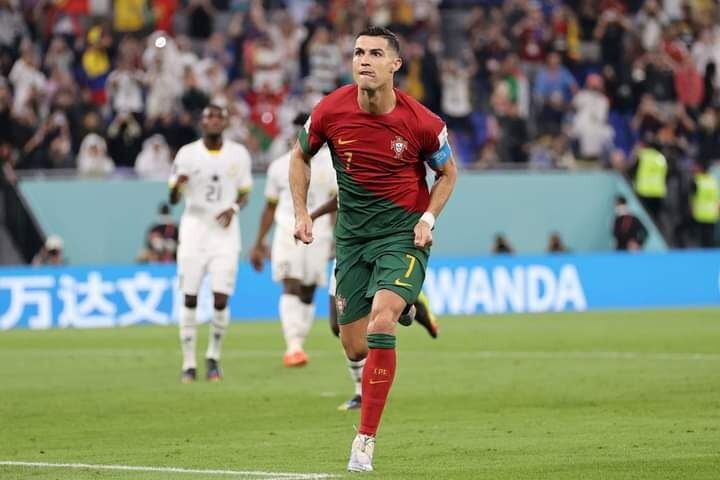کریستیانو رونالدو از اردوی تیم ملی خارج شد!