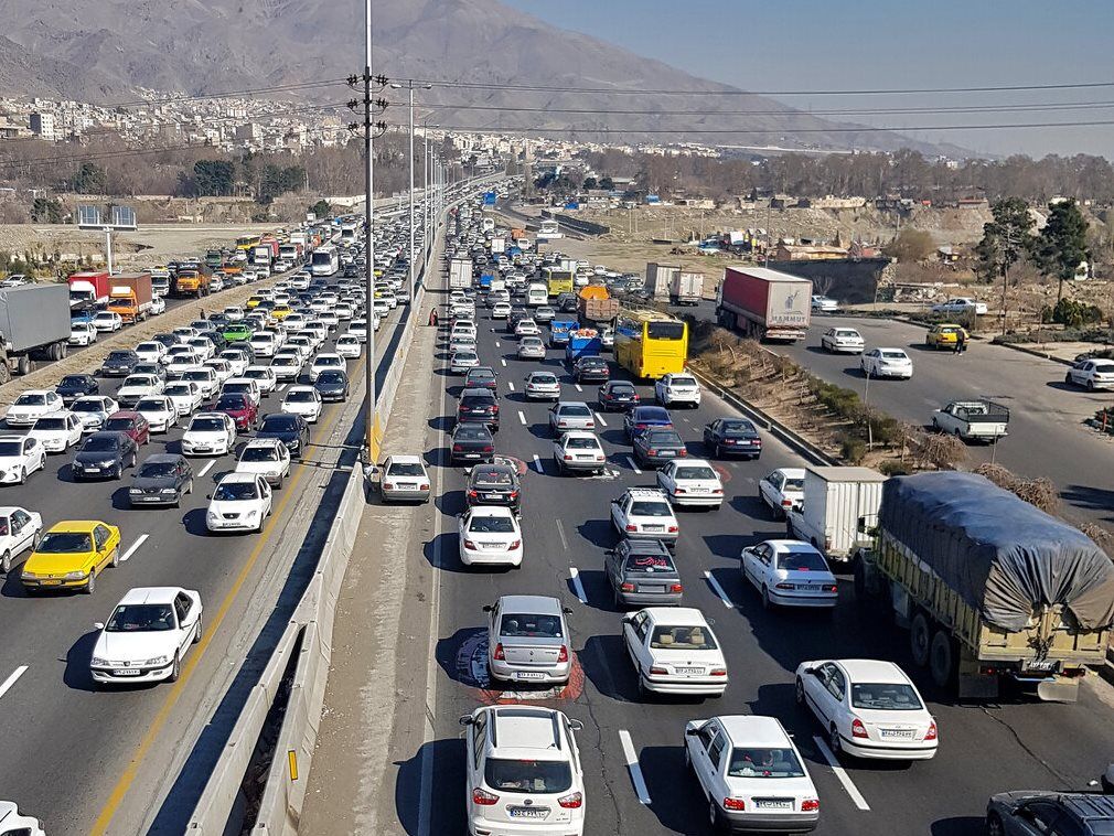 تردد روان مسافر و حمل بار در مرزهای زمینی؛مرز مسدود نداریم